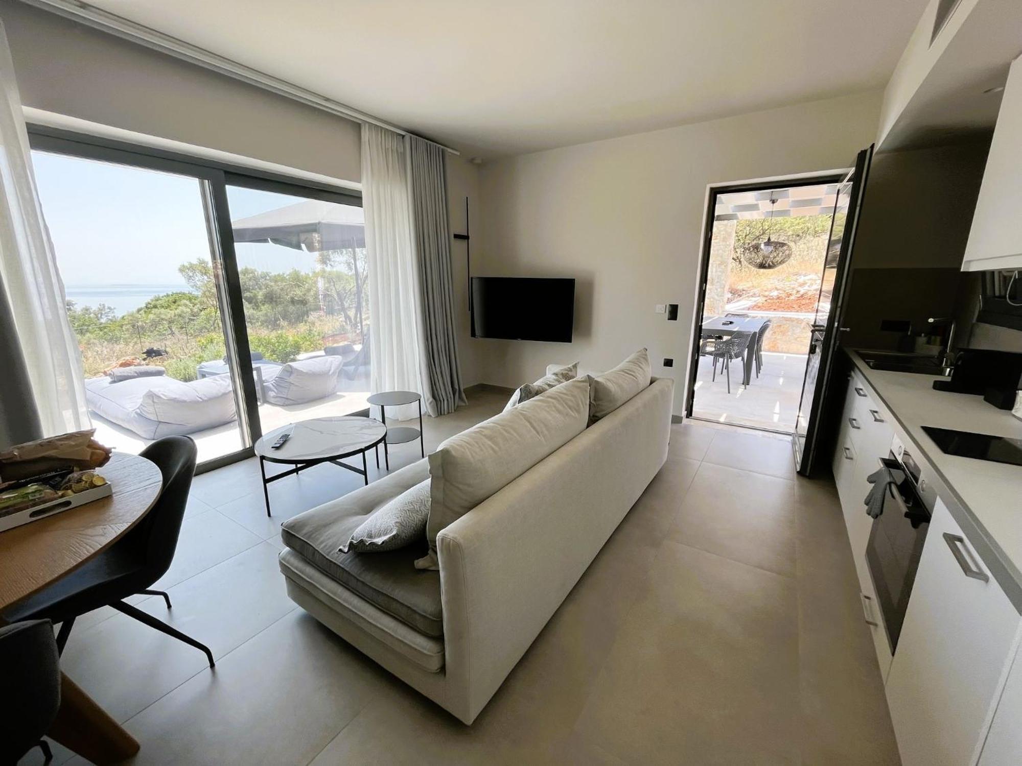 Mesogi Villas, Brand New Modern, Stylish Villas, Private Pool, Seaviews Villa *